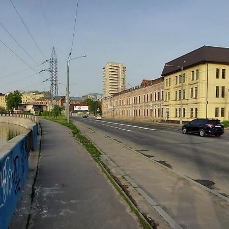 Студія 5 В Вілле Жаткіна Біля Тц Нікольский Харьков Экстерьер фото